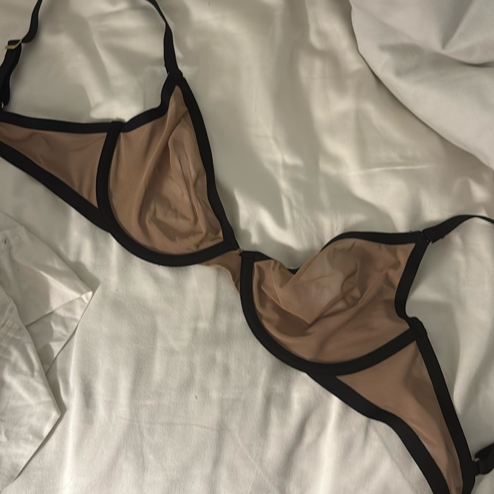 Cuup The Plunge Mesh Bra Taupe Sixe 32D
